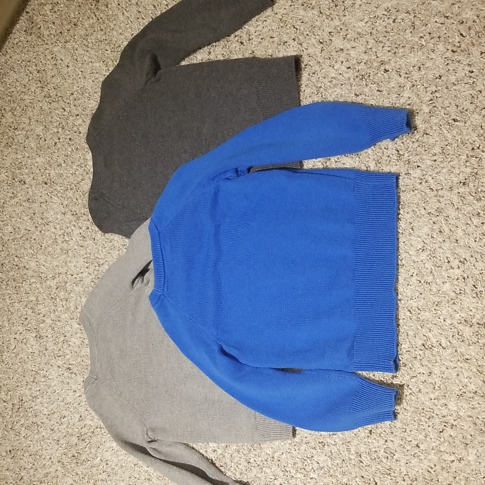 Marvel and DC Baby Gap + Junk Food Sweater bundle, Size 4 - Picture 2 of 8
